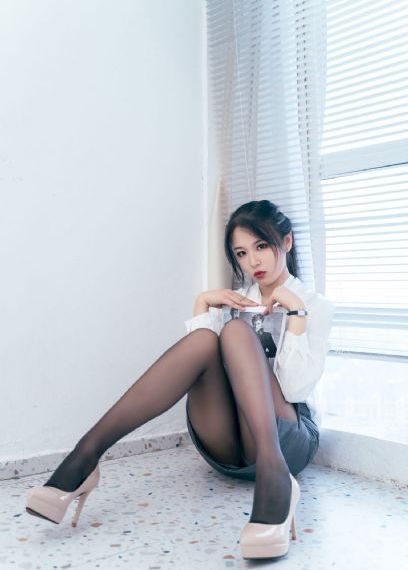 丝袜美腿美女被狂躁长图片_BD国语最新电影在线观看