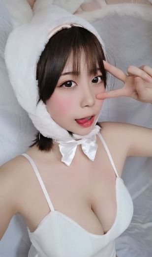 宙斯tv电视版_BD英语高清视频播放